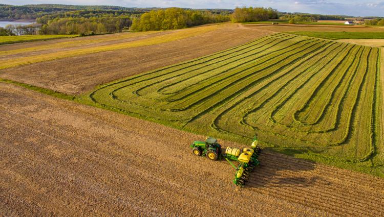 Tractor planting