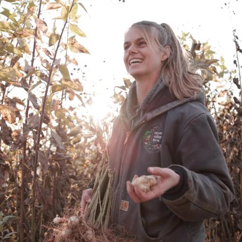 Emma Jagoz, Moon Valley Farm